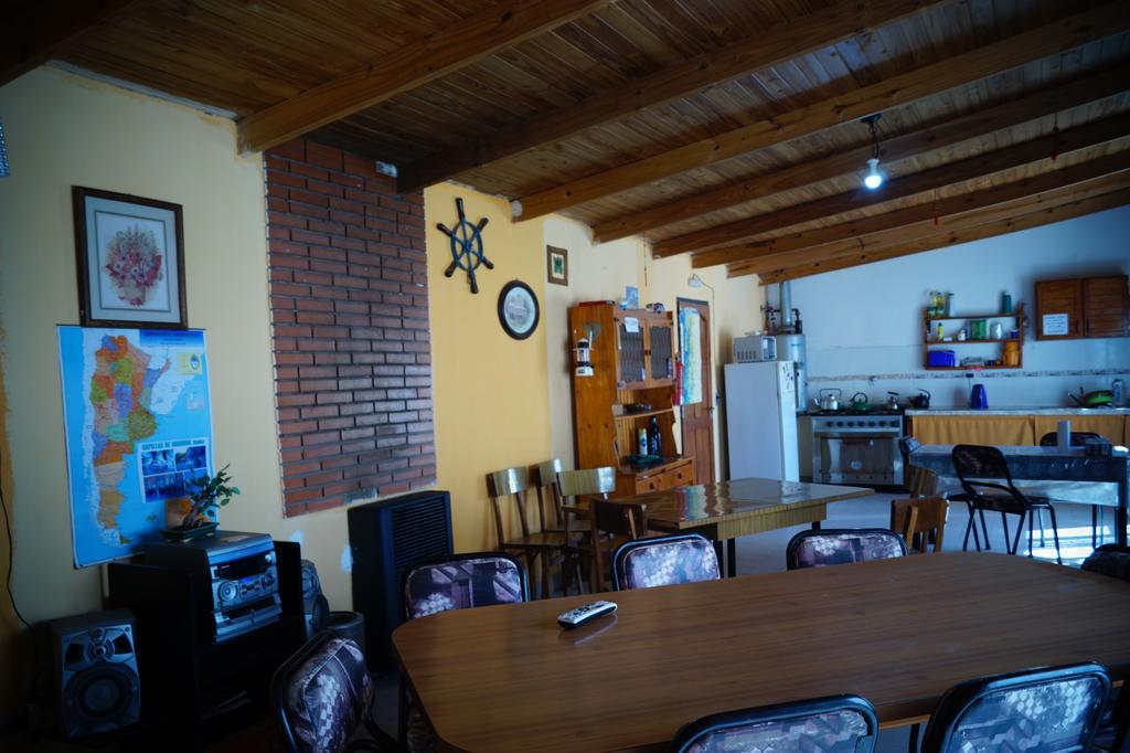 Hôtel Los Amigos à Los Antiguos Extérieur photo