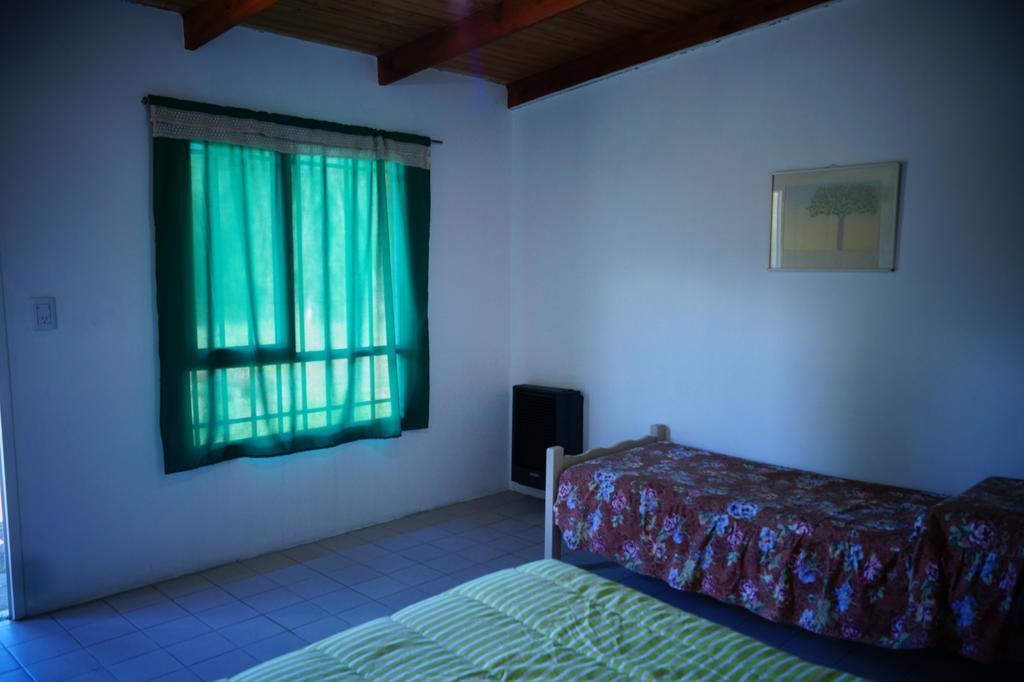 Hôtel Los Amigos à Los Antiguos Extérieur photo